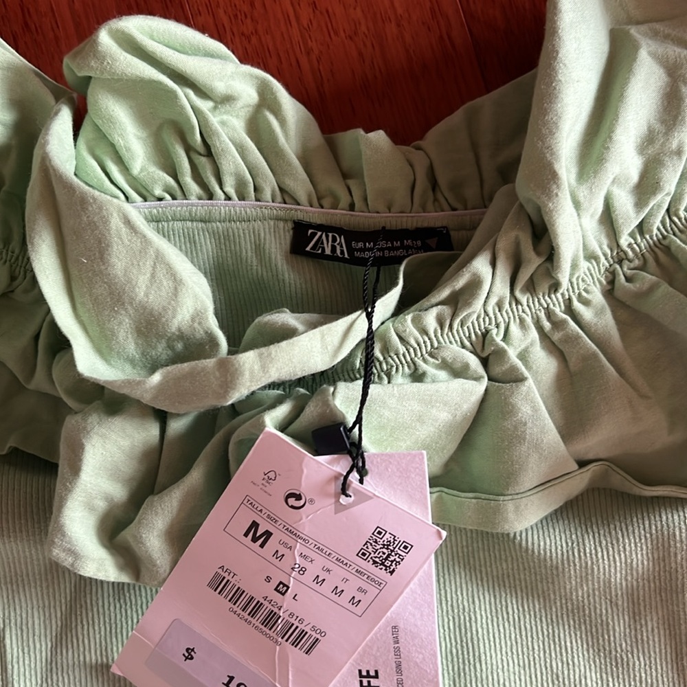 NWT!! Zara Ruffle top - Picture 4 of 5